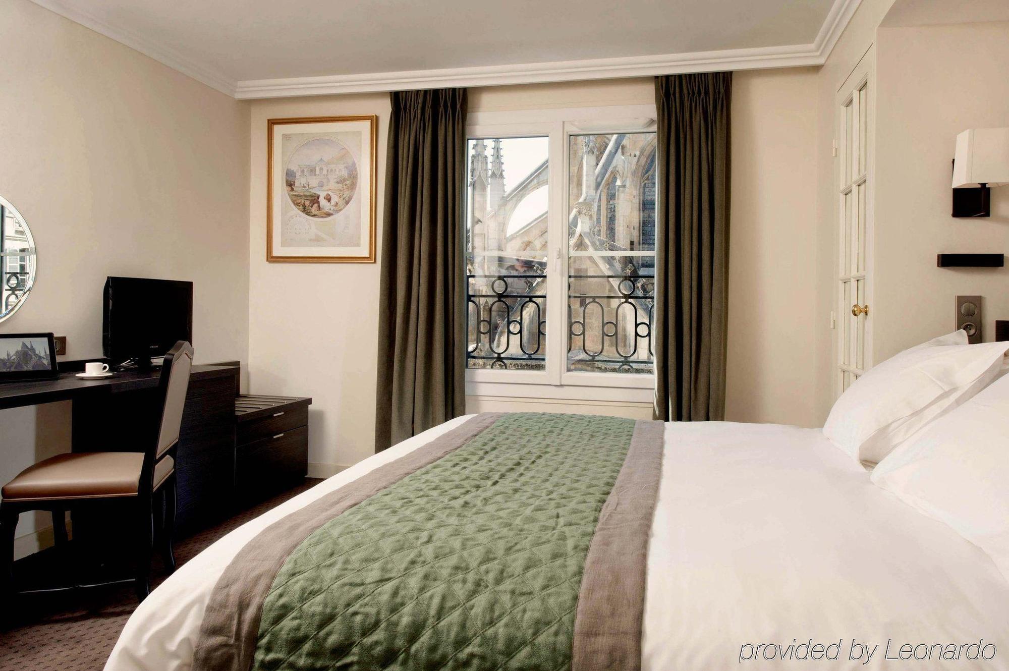Hotel Henri IV Rive Gauche Париж Екстериор снимка